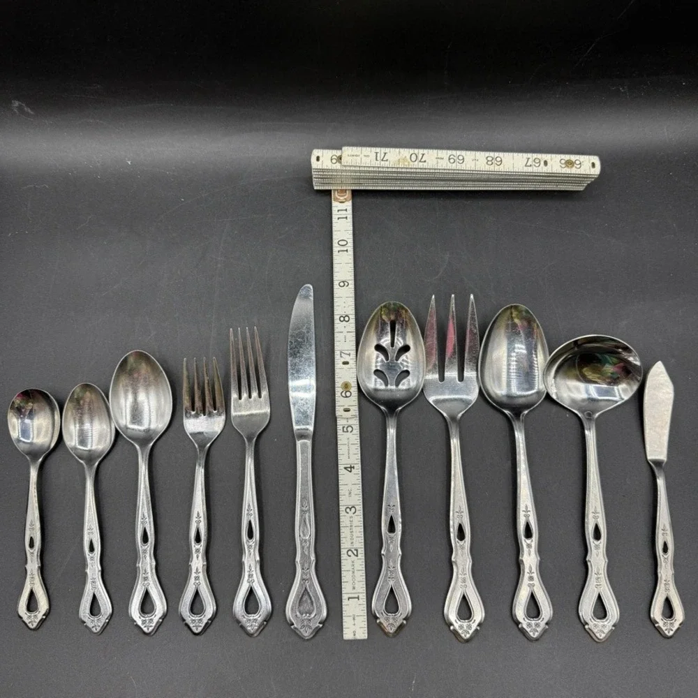 Vintage Rogers Autumn Ballad Flatware 33 Set Floral Stainless Steel Fork Serving